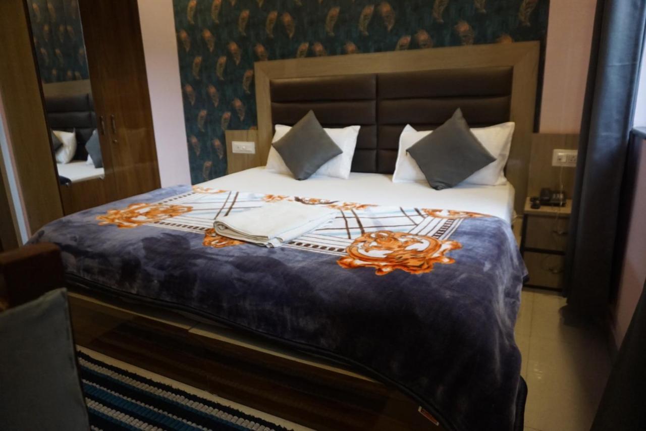 Hotel Kaanha Residency Inn By Shree Krishna Hospitality Rishikesh Exterior photo